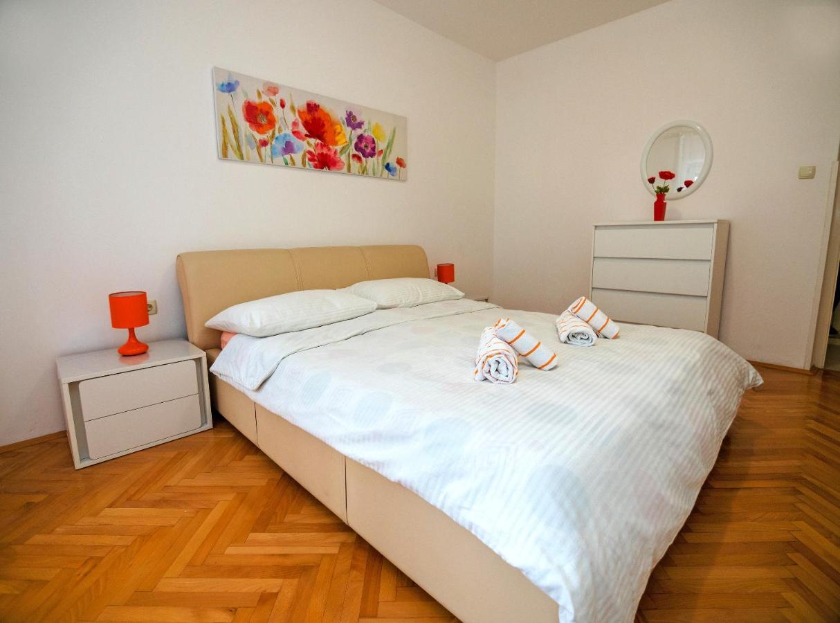 Apartments Bene Banjol Exteriér fotografie